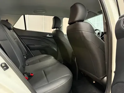Kia KX1