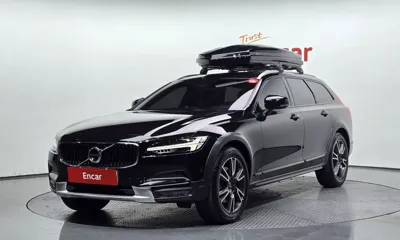 Volvo V90