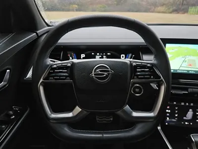 KG_Mobility_Ssangyong Torres