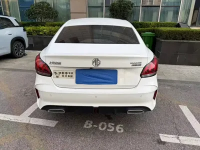 MG MG5