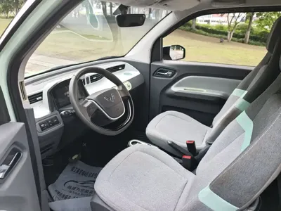 Wuling MINIEV