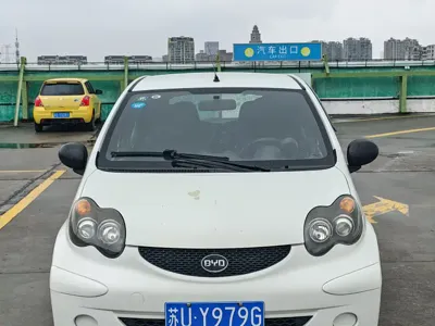 BYD F0