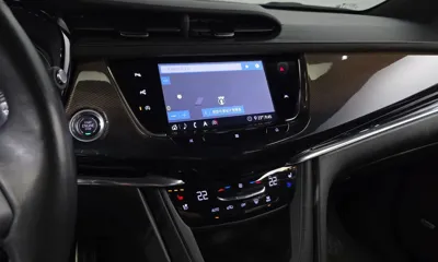 Cadillac XT6