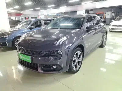 Lynk & Co 02