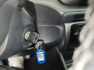 Toyota Yaris L