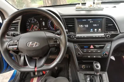 Hyundai Elantra (6th Generation