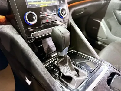 Renault-KoreaSamsung SM6