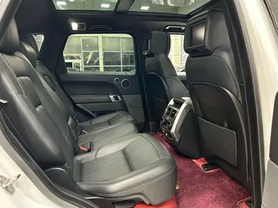 Land Rover Sport