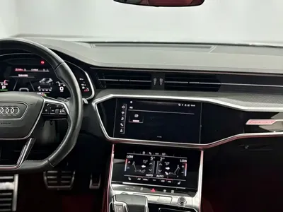 Audi A7L