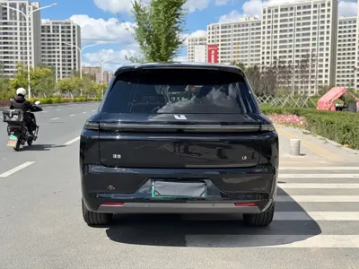 Li Auto Li L8