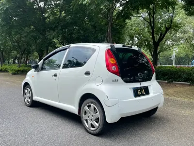 BYD F0