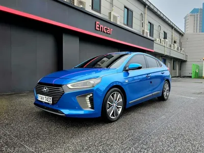 Hyundai Ioniq