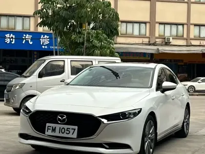 Mazda 3 Axela