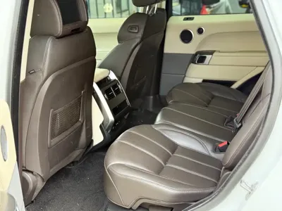Land Rover Sport