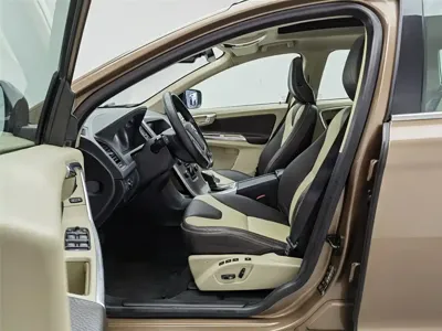 Volvo XC60 (Import)