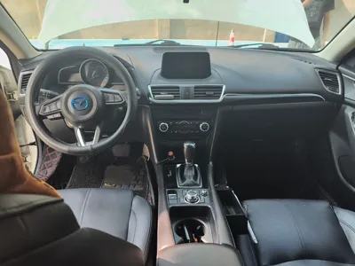 Mazda Mazda 3 Axela