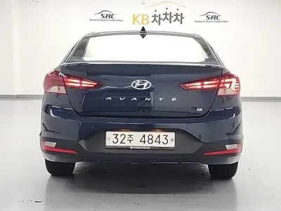 Hyundai Avante