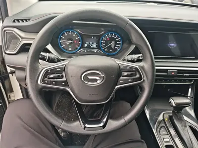 GAC Motor Trumpchi GS4