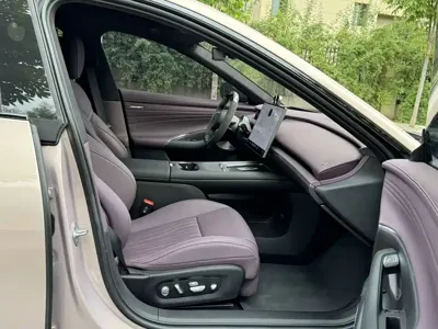 Xiaomi SU7