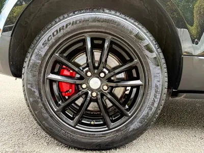 Land Rover Sport