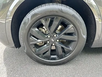 Li Auto Li L8