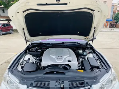Toyota Reiz