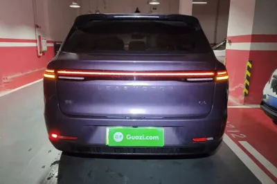 Leapmotor C10