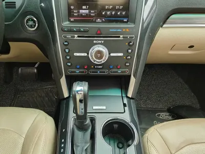 Ford Explorer (Import)