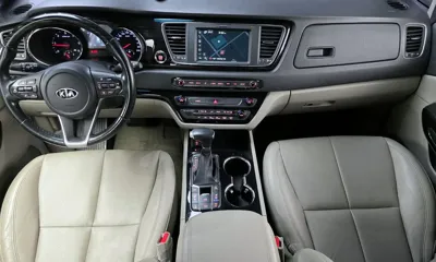 Kia Canival