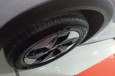 Geely Galaxy E5