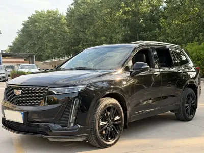 Cadillac XT6