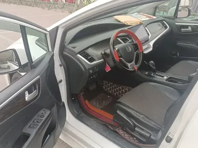 Honda Jade