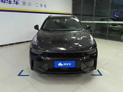 Lynk & Co 01