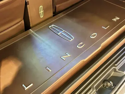 Lincoln Navigator