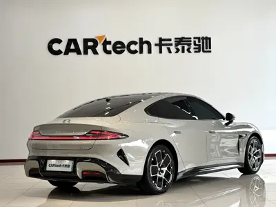 Xiaomi SU7