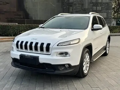 Jeep Cherokee (Import)