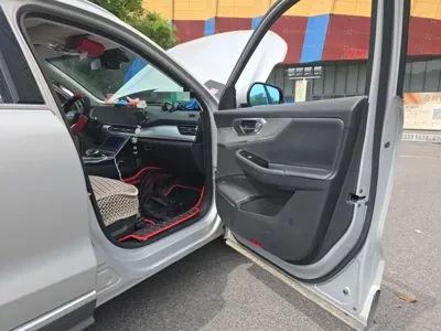 BAIC X7