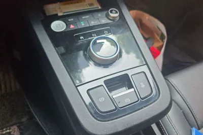 BYD e2