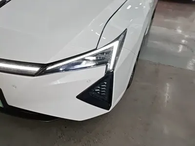 Lingxi Lingxi L