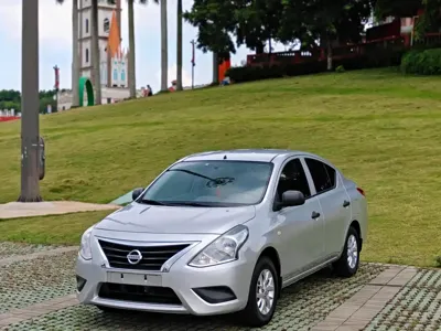 Nissan Sunny