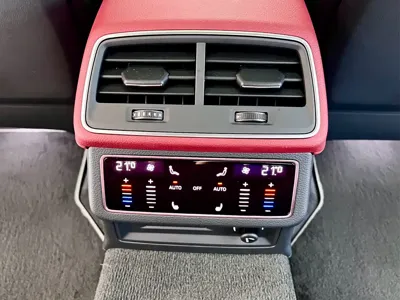 Audi A7L