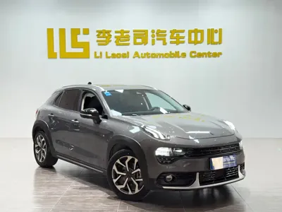 Lynk & Co 02