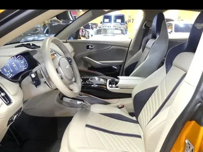 Astonmartin DBX