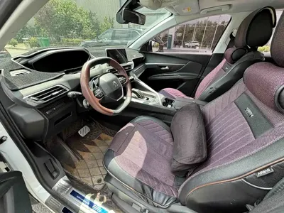 Peugeot 4008