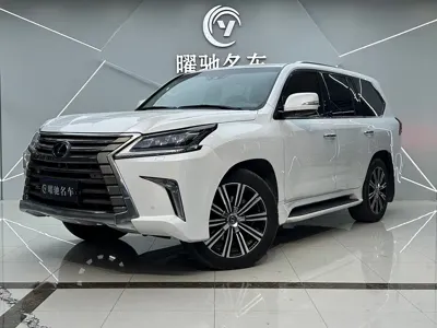 Lexus LX