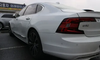 Volvo S90