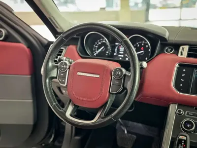 Land Rover Sport