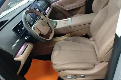 Leapmotor C11