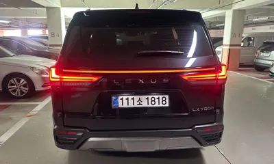 Lexus LX