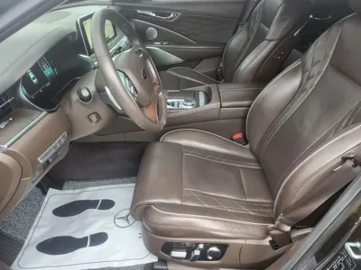 Kia K9